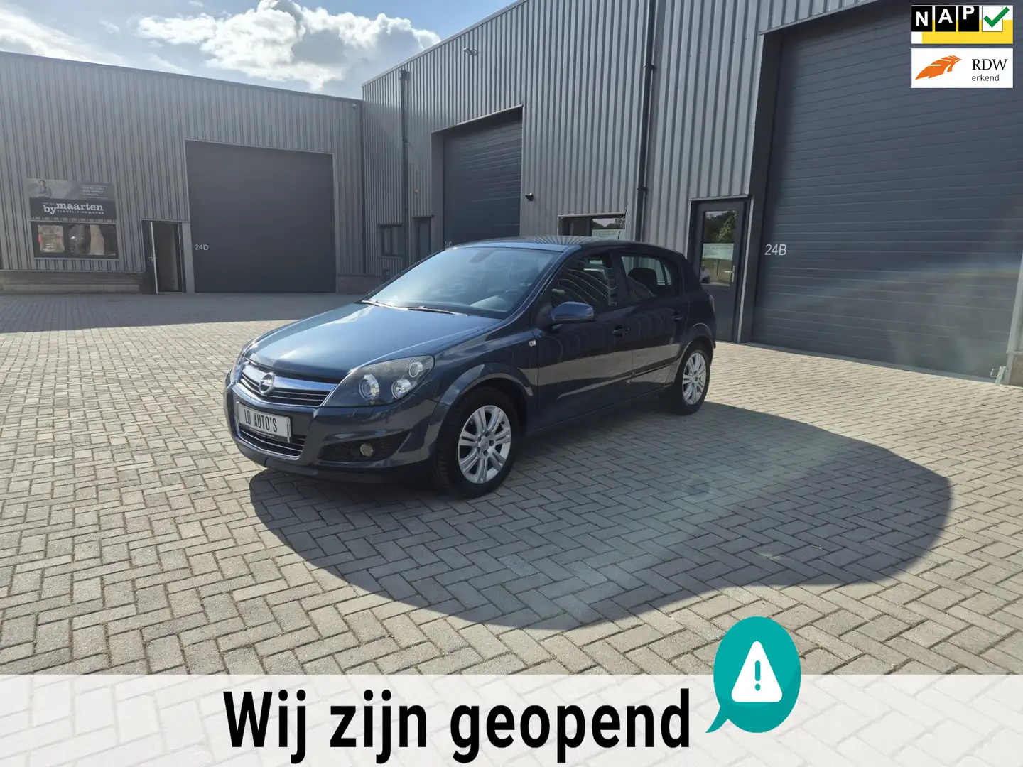 Opel Astra 1.8 Executive AUTOMAAT TOP OCCASION Azul - 1