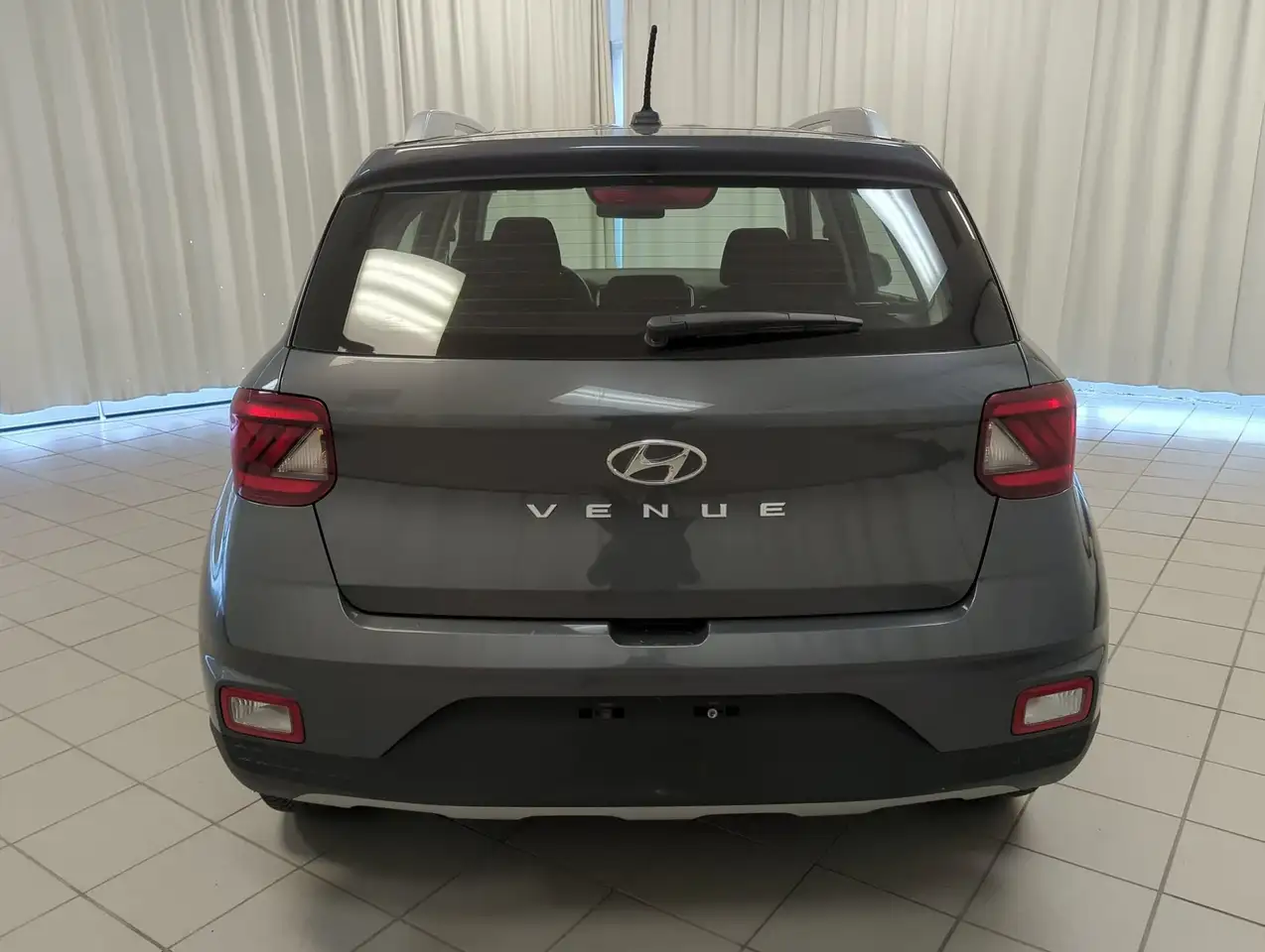 Hyundai Venue снимка Hyundai Venue