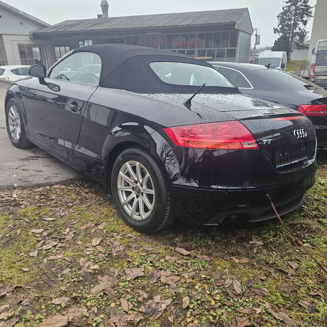 Audi TT Roadster 2,0 T FSI - 2