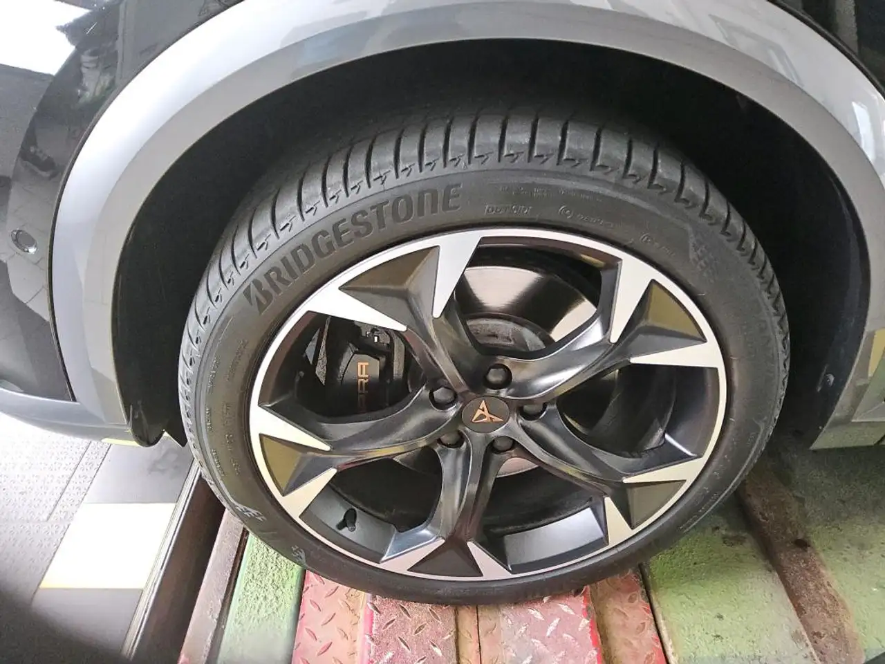 Cupra Formentor VZ 2.0 TSI 4Drive ACC LED PANO 360°, миниатюра 6