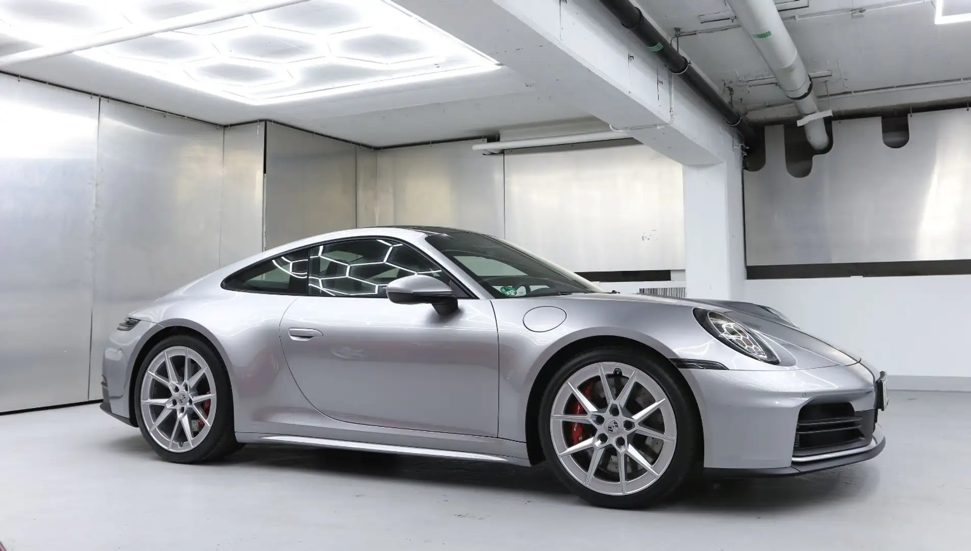 Porsche 992 Carrera S Burmester 18 Wege Panorama Matrix Argent - 2