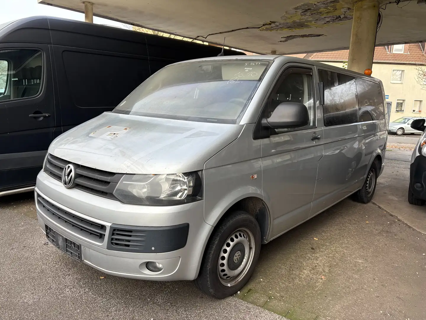 Volkswagen T5 T5 DSG 2,0TDI 140PS LANG *ZYLINDERKOPF DEFEKT* Silber - 2