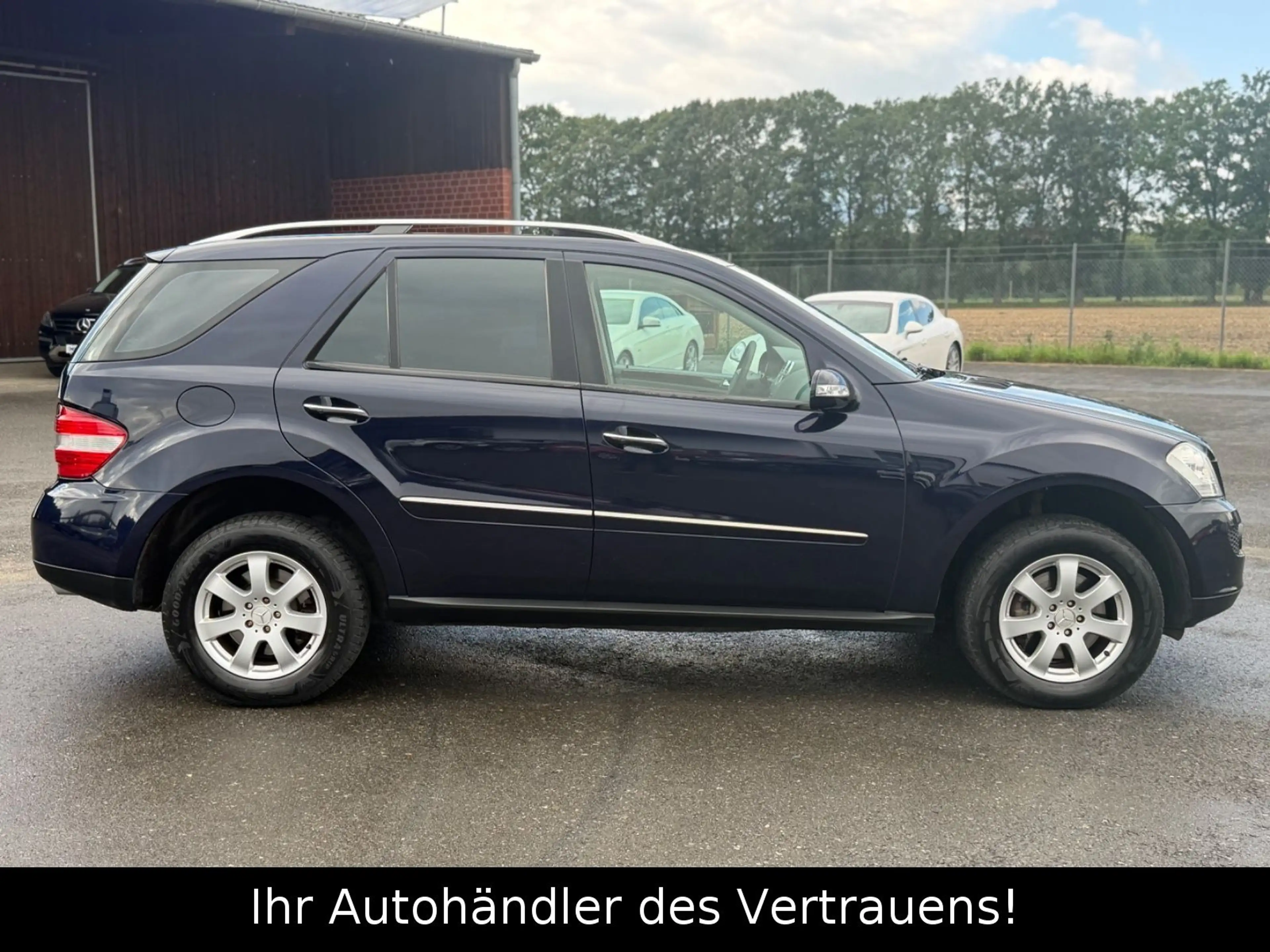 Mercedes-Benz ML 320 CDI 4Matic*Keyless*NAVI*AHK*DISTRONIC! — photo 8