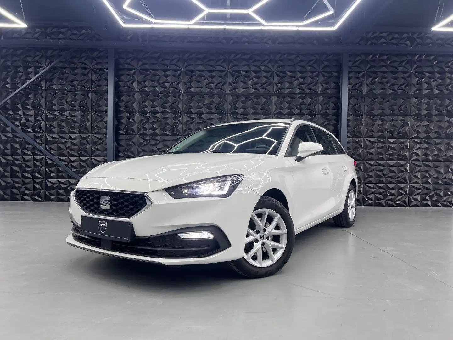 SEAT Leon Sportstourer Style Virtual Cockpit/Keyless Wit - 1
