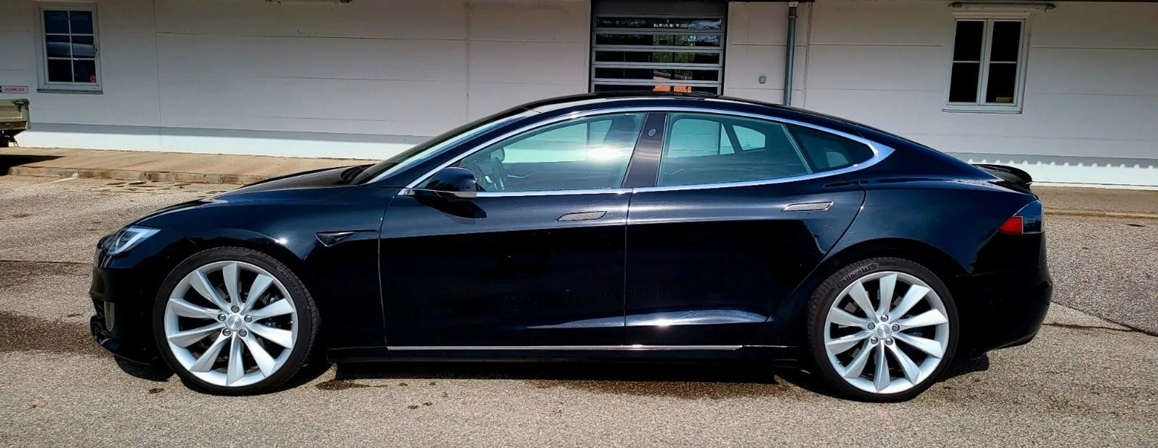 Tesla Model S 75D, 1.Hd, TÜV neu, Leder, 21 Zoll, WR++ — photo 10