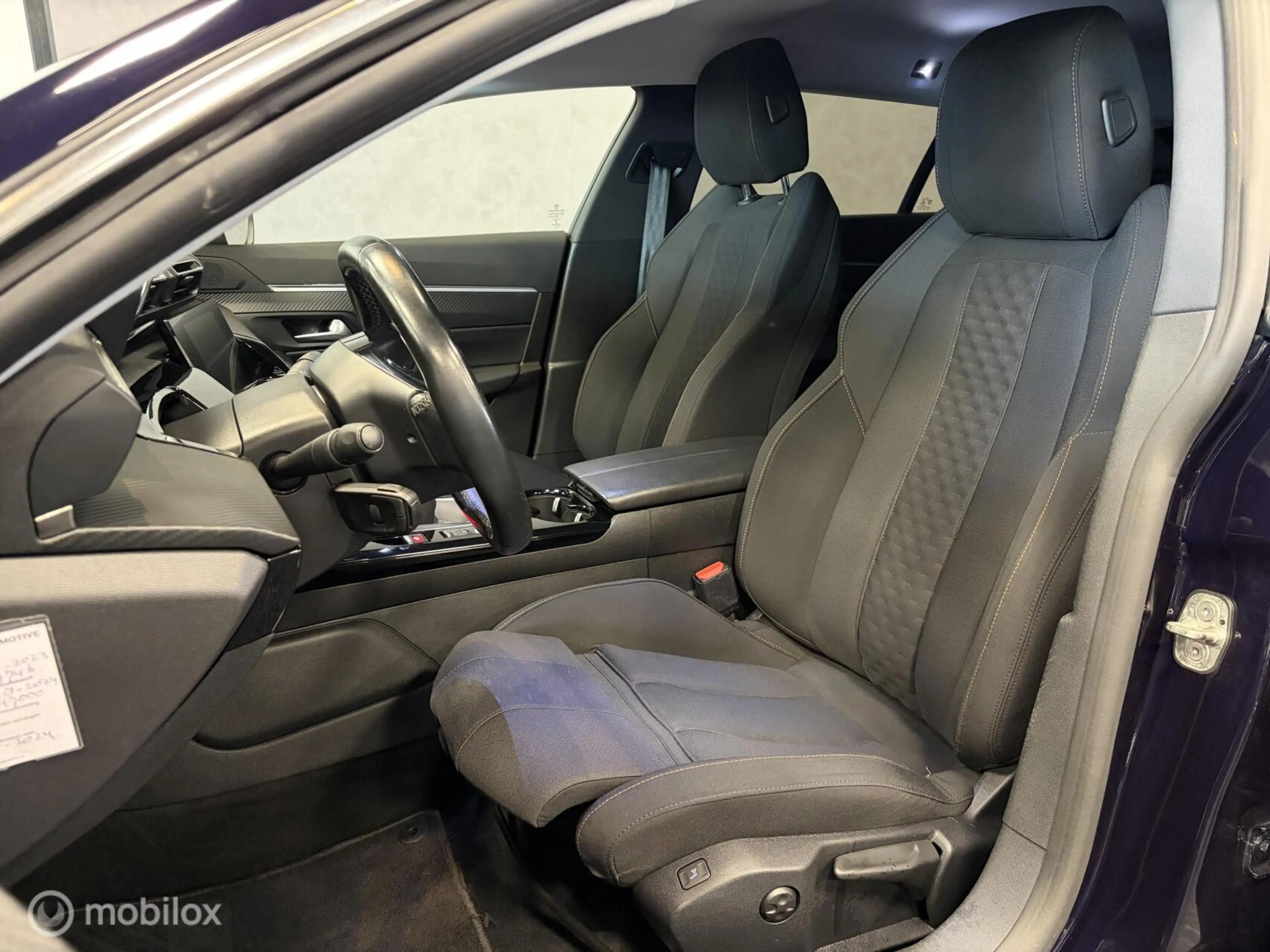 Peugeot 508 SW 1.5 BlueHDI Blue Lease Active CARPLAY / NAVI / — photo 4