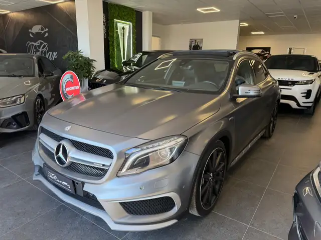Mercedes-Benz GLA 45 AMG GLA 45 AMG 4matic 381cv auto