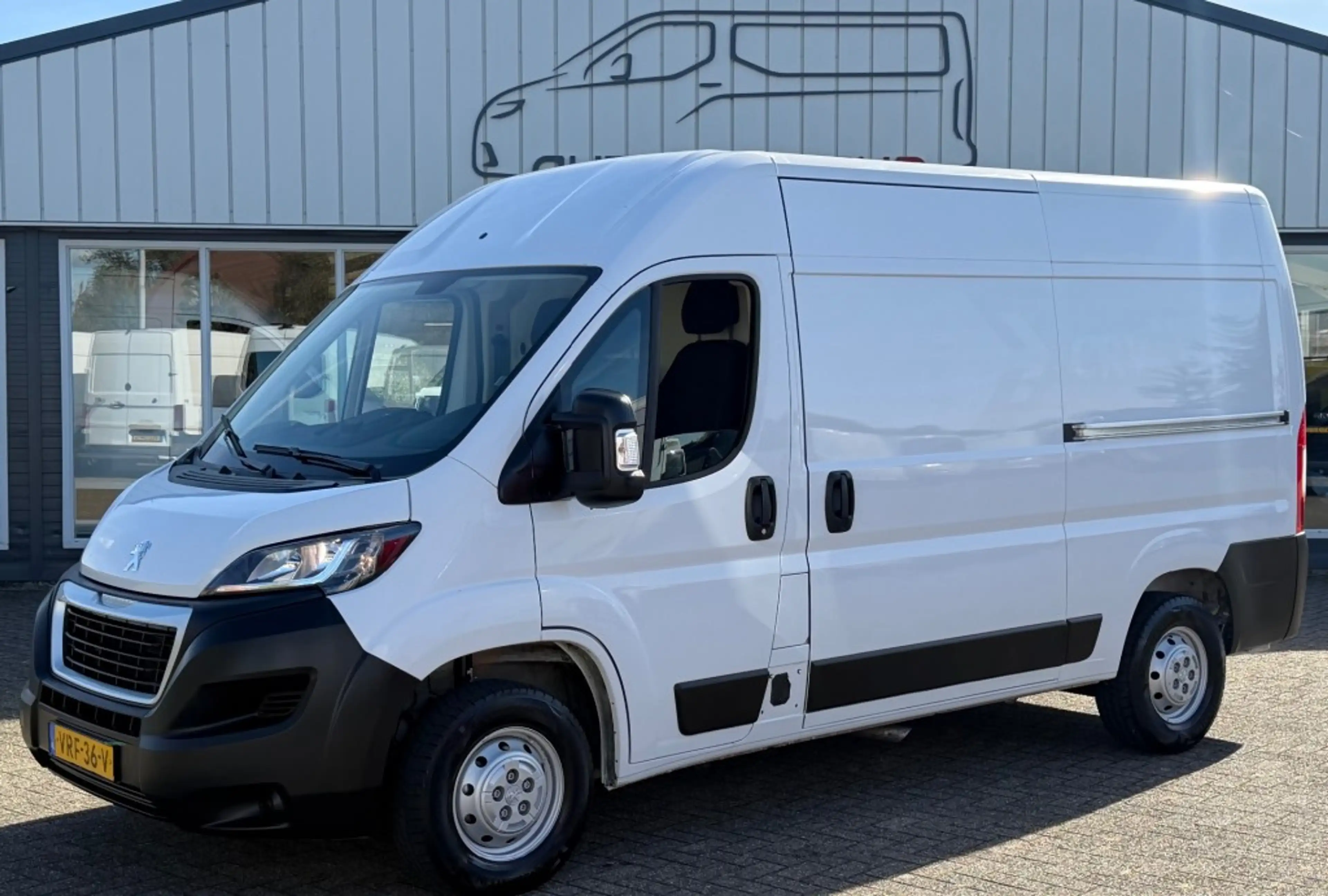 Peugeot Boxer 2.2 HDI 88KW 120PK L2H2 EURO 6 AIRCO/ CRUISE CONTR