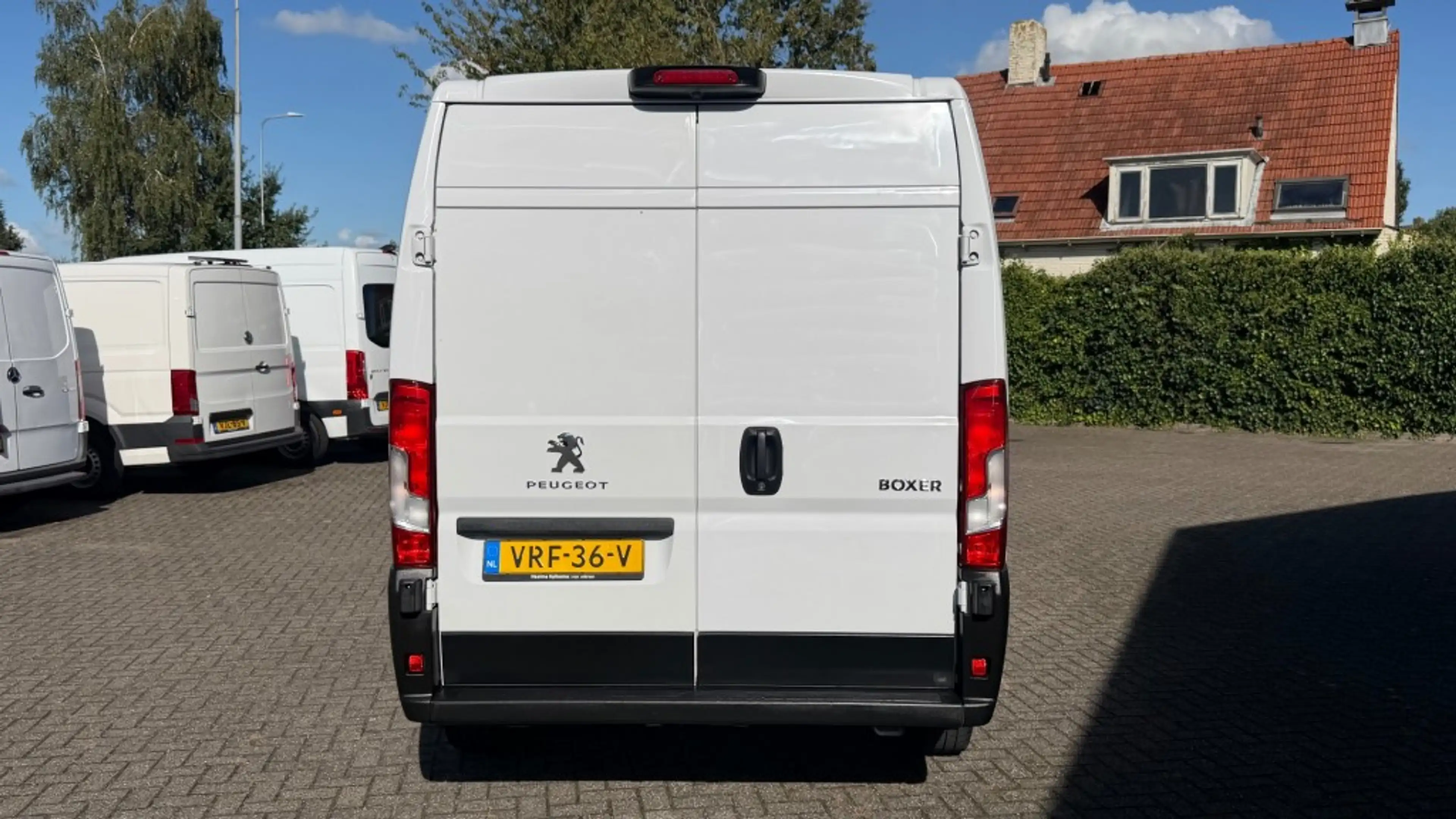 Peugeot Boxer 2.2 HDI 88KW 120PK L2H2 EURO 6 AIRCO/ CRUISE CONTR — photo 10