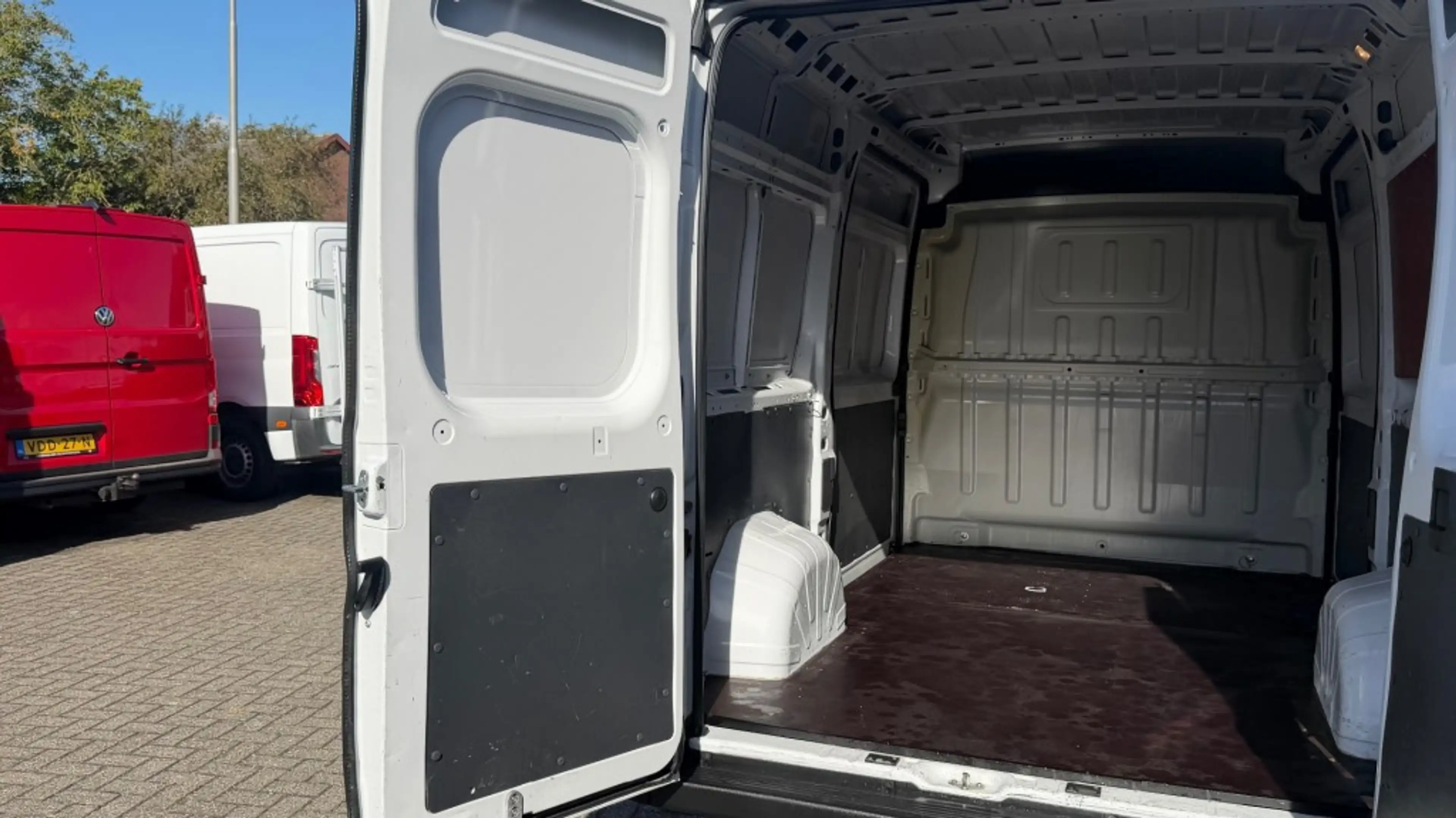 Peugeot Boxer 2.2 HDI 88KW 120PK L2H2 EURO 6 AIRCO/ CRUISE CONTR — photo 12