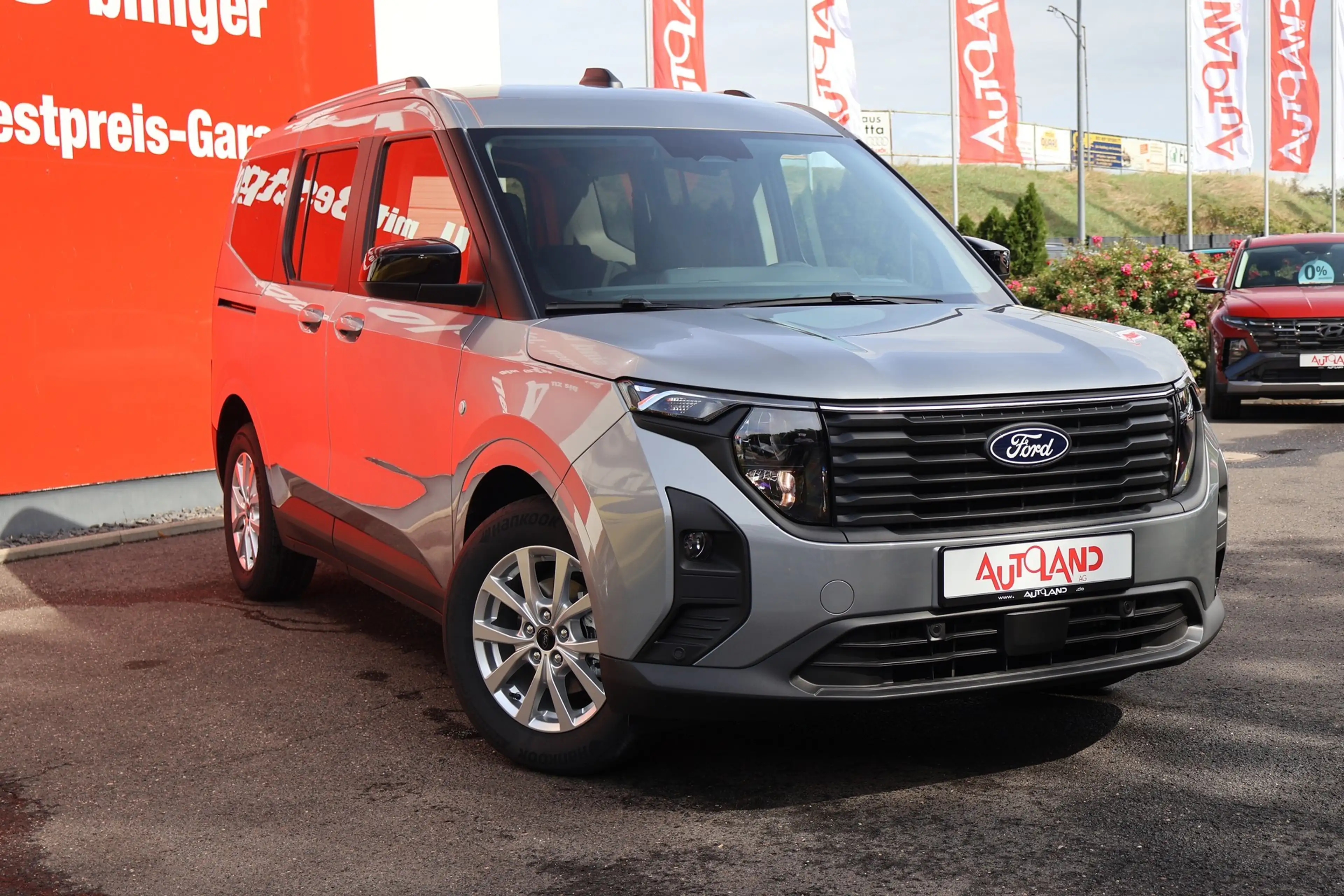 Ford Tourneo Courier Titanium 1.0 EB Aut. Kamera AHK — photo 6