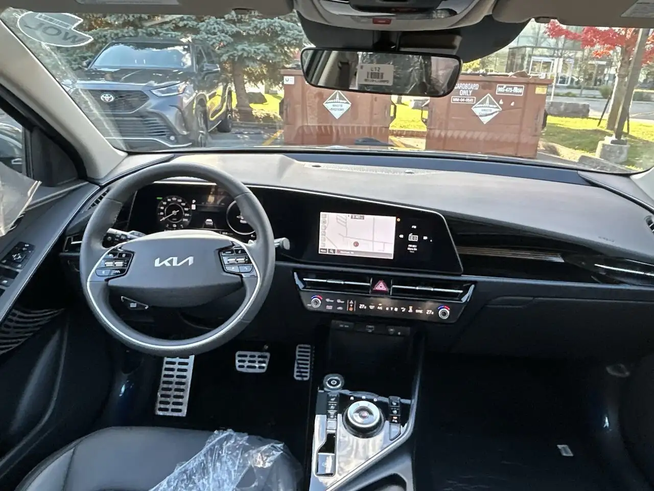 Kia Niro снимка Kia Niro