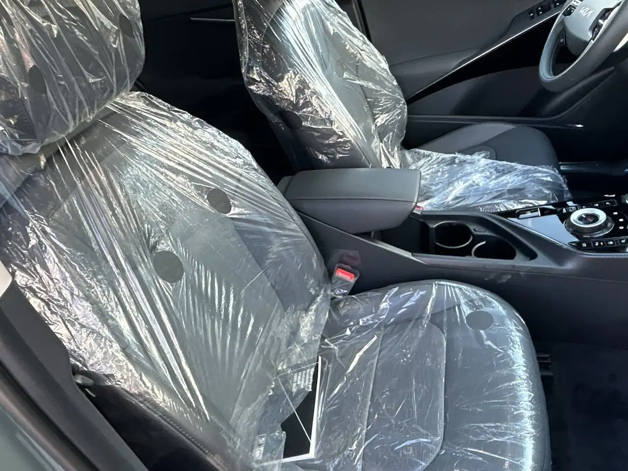 Kia Niro снимка Kia Niro