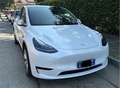 Tesla Model Y - thumbnail 4