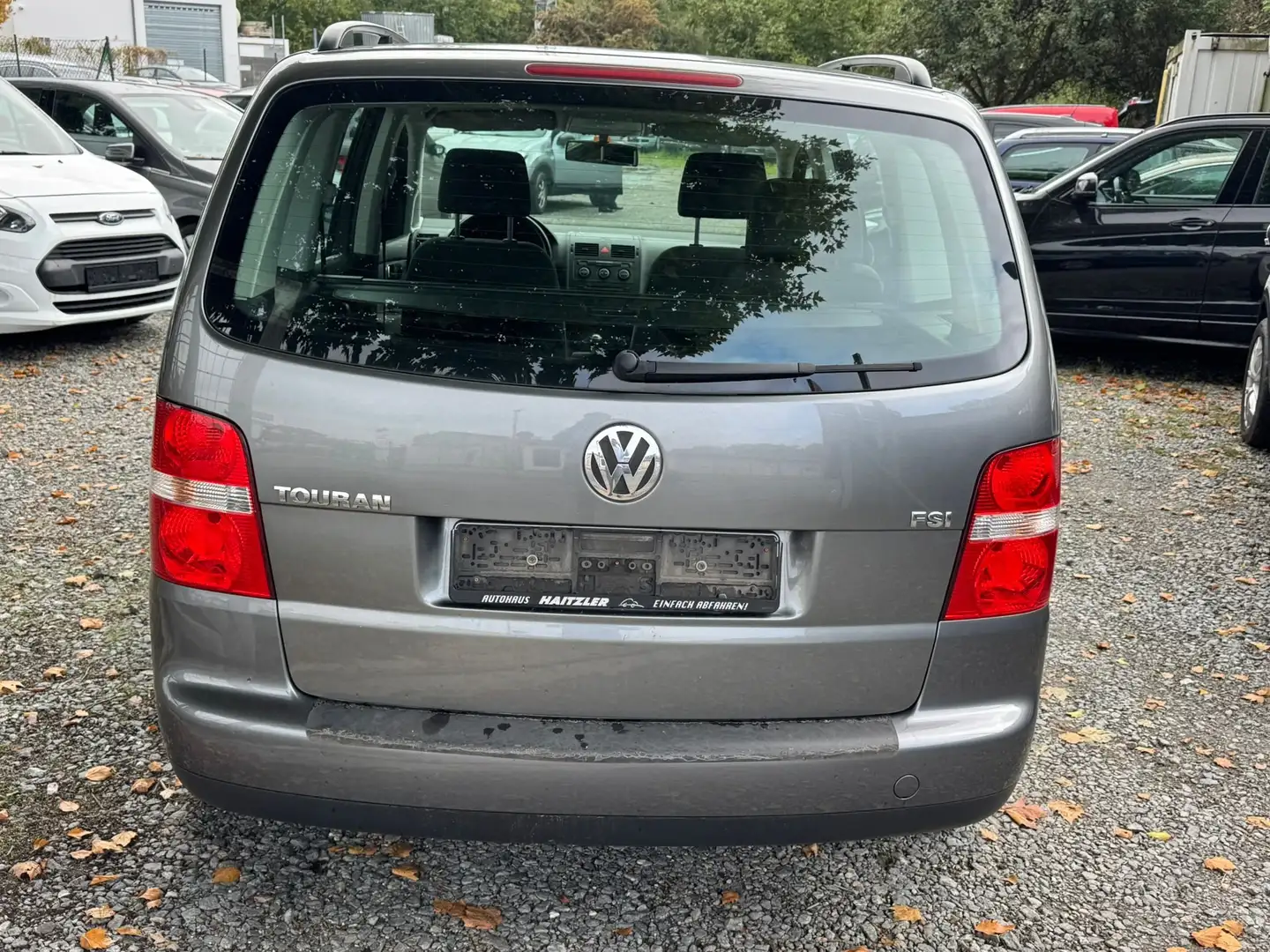 Volkswagen Touran Touran 1.6 FSI Trendline Grau - 2