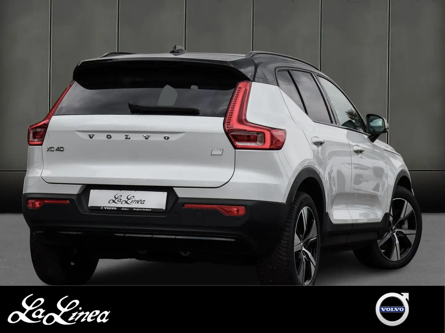 Volvo XC40 Plus Recharge Pure Electric 2WD Wit - 2