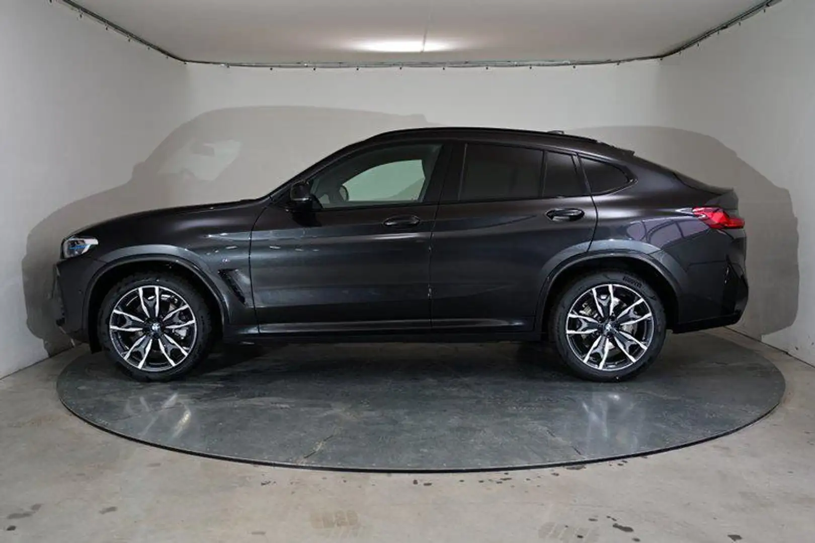 BMW X4 M Sportpaket 2.0 8-Gang Steptronic xDrive 140 k... Grau - 2