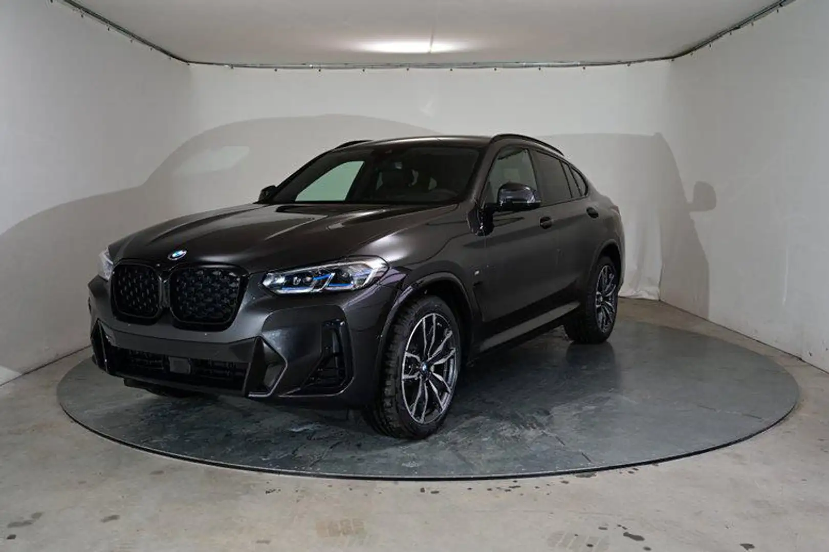 BMW X4 M Sportpaket 2.0 8-Gang Steptronic xDrive 140 k... Grau - 1
