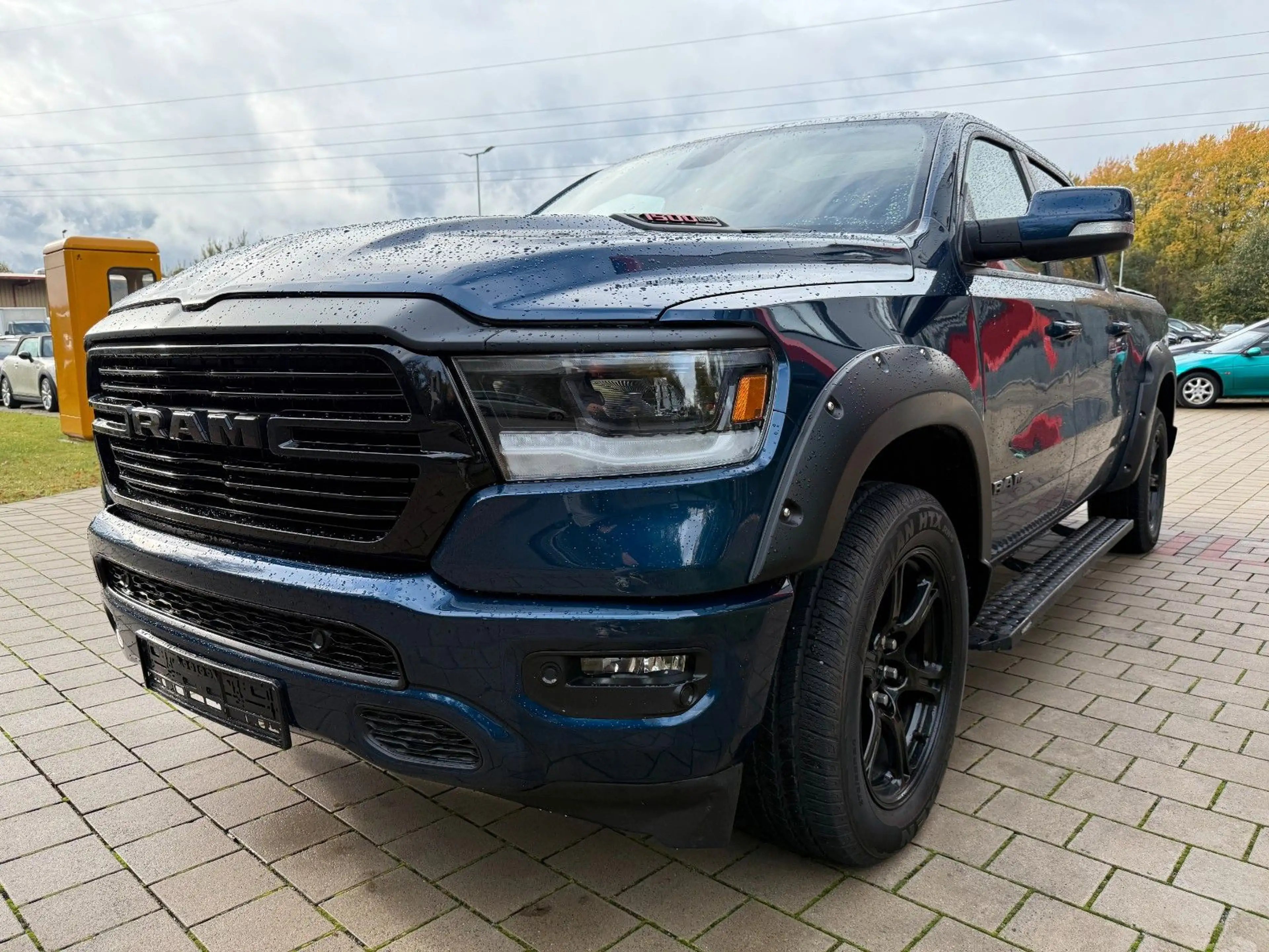Dodge RAM 5.7HEMI Sport Pano /4x4/Navi/Kamera — photo 3