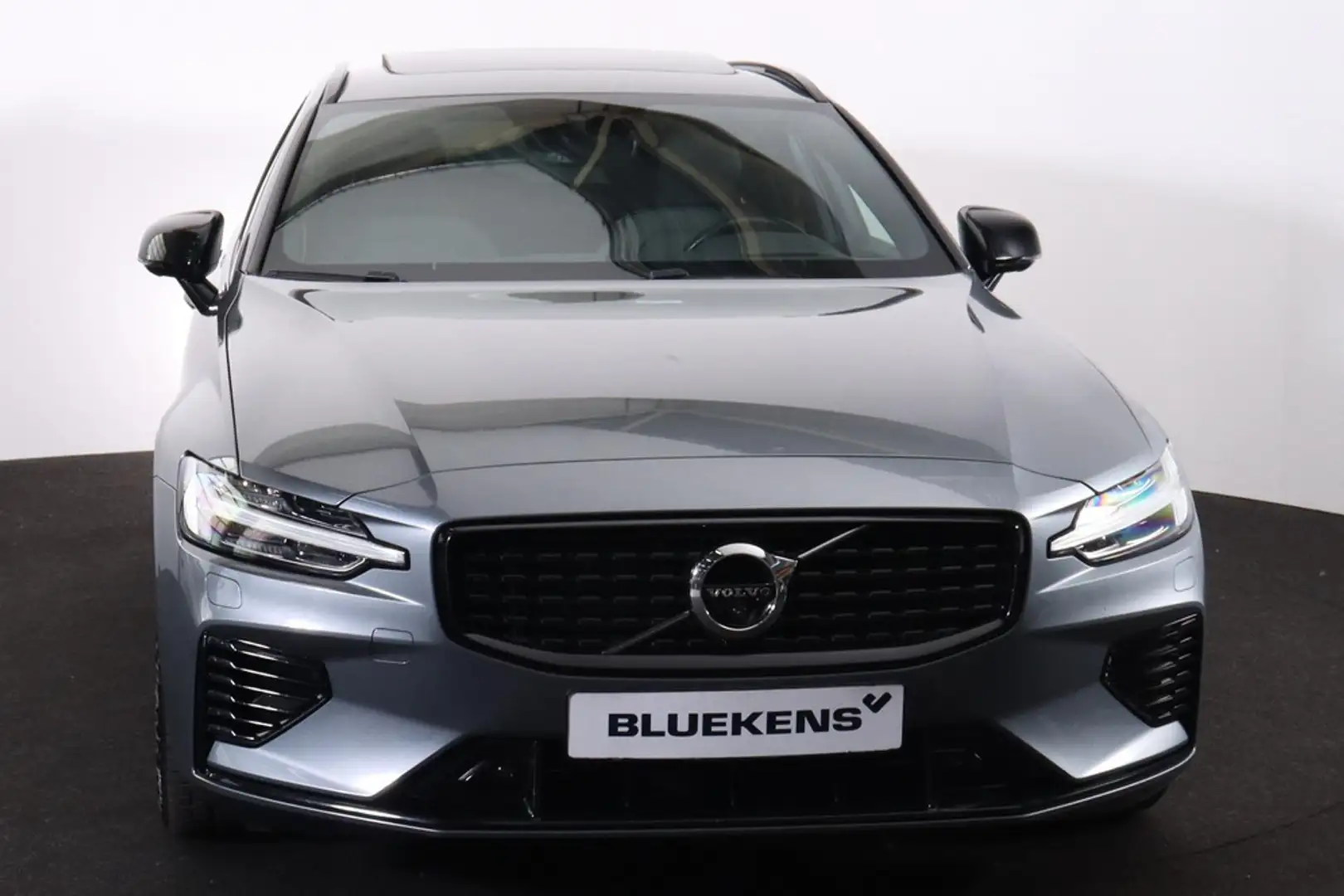 Volvo V60 T8 AWD Polestar Engineered - Panorama/schuifdak - Gris - 2