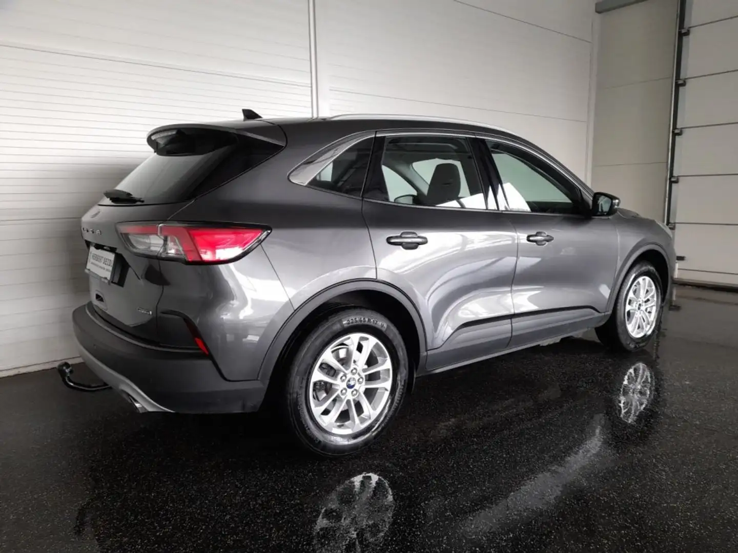 Ford Kuga TITANIUM 2,5 Duratec PHEV Aut *SKY / LED / NAVI / VIRTUELL / KAMERA / SPURHALTEASSISTENT / KEYLESS* Grau - 2