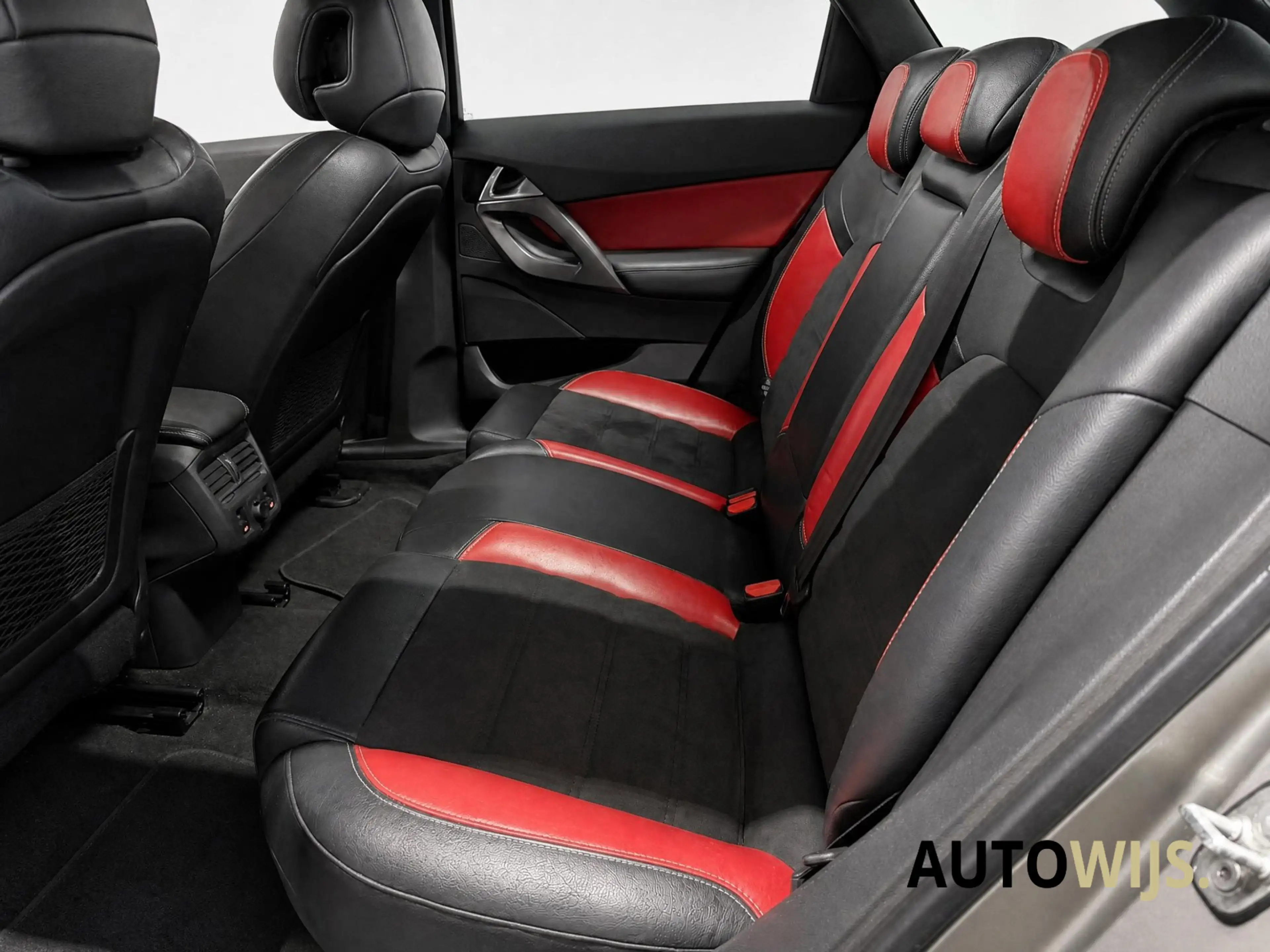Citroen DS5 1.6 THP So Chic|AUT|NL AUTO|KEYLESS|ALCANTARA|XENO — photo 14