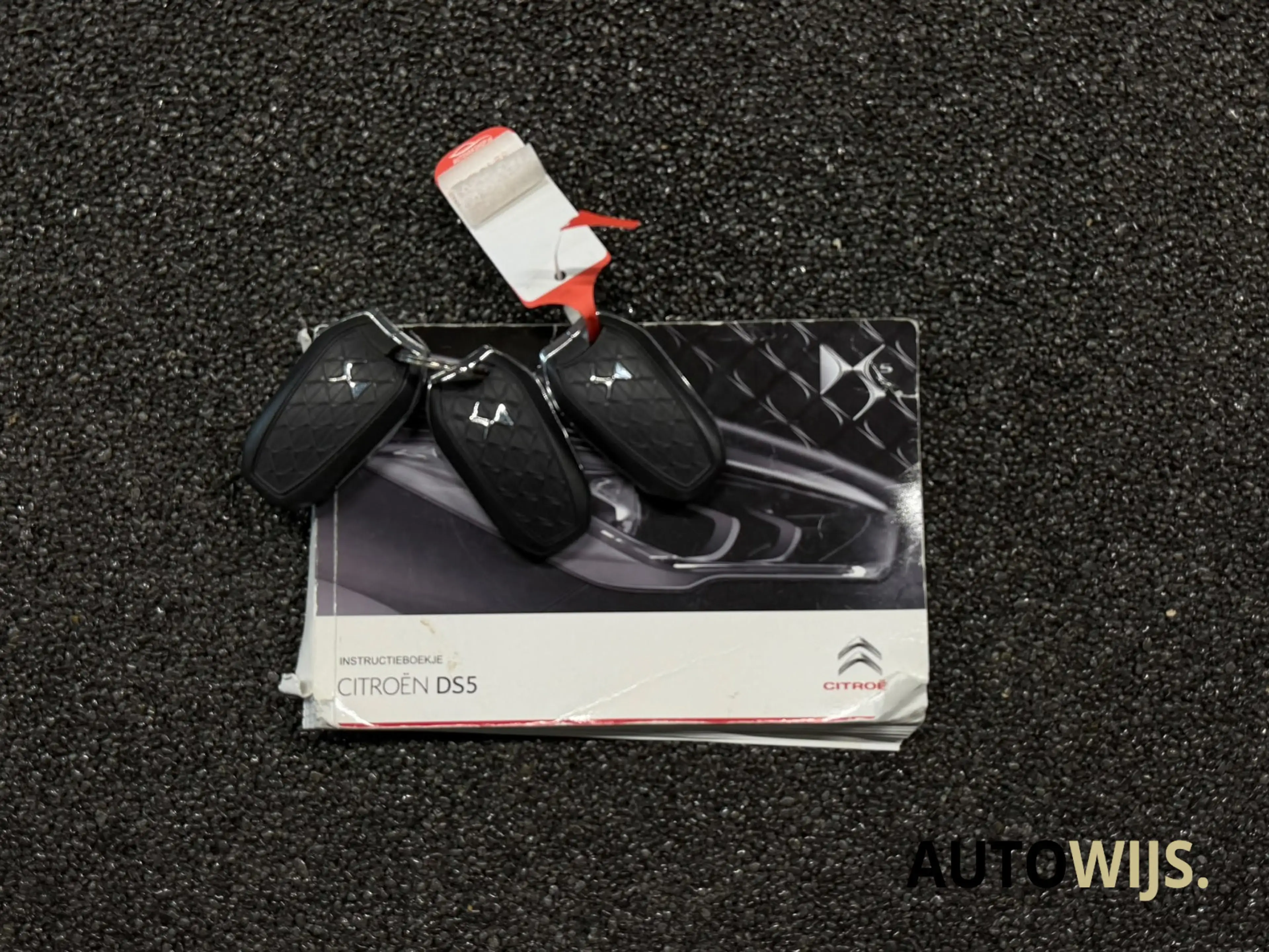 Citroen DS5 1.6 THP So Chic|AUT|NL AUTO|KEYLESS|ALCANTARA|XENO — photo 20