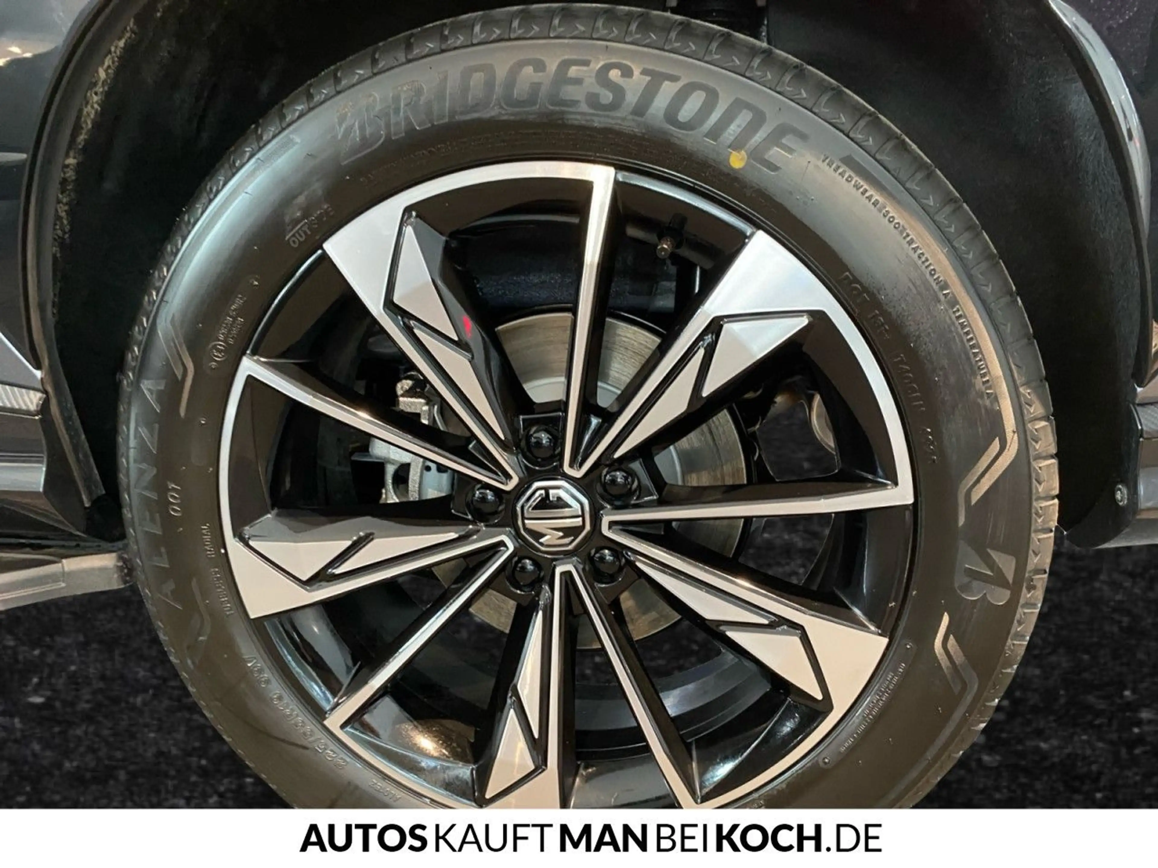 MG HS PHEV LUX MY25.5 SHZ NAV 360 Grey Braun — photo 15