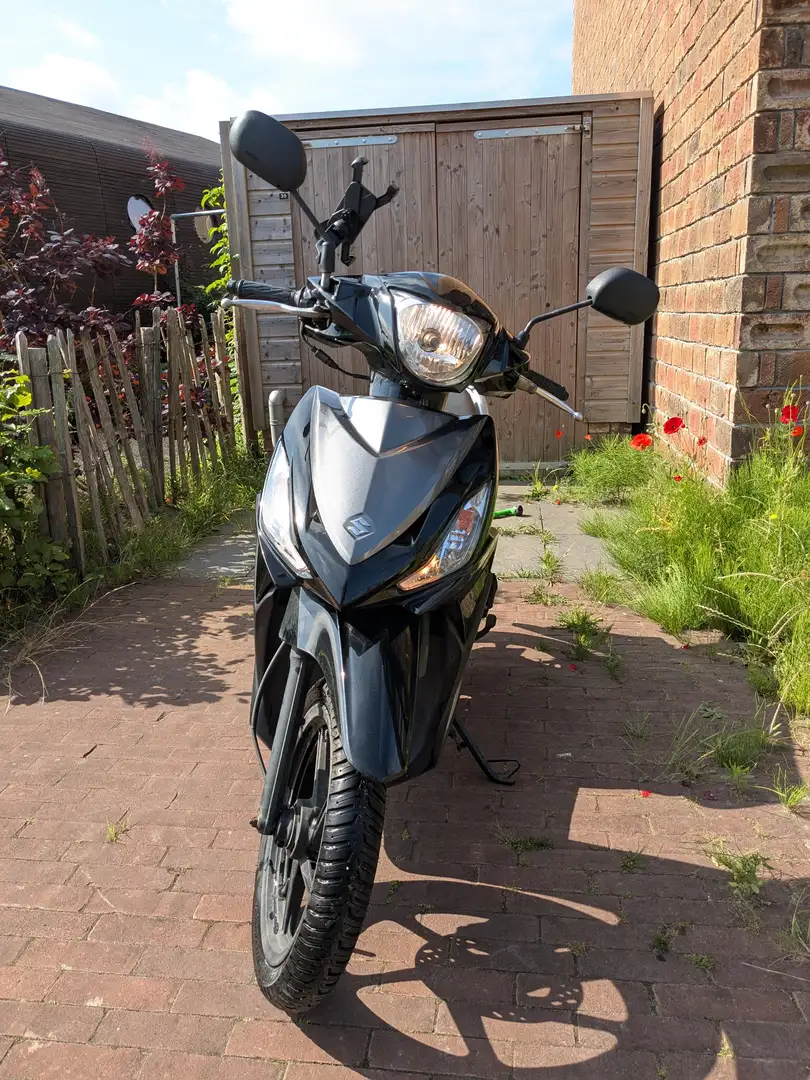Suzuki Address 110 Zwart - 2