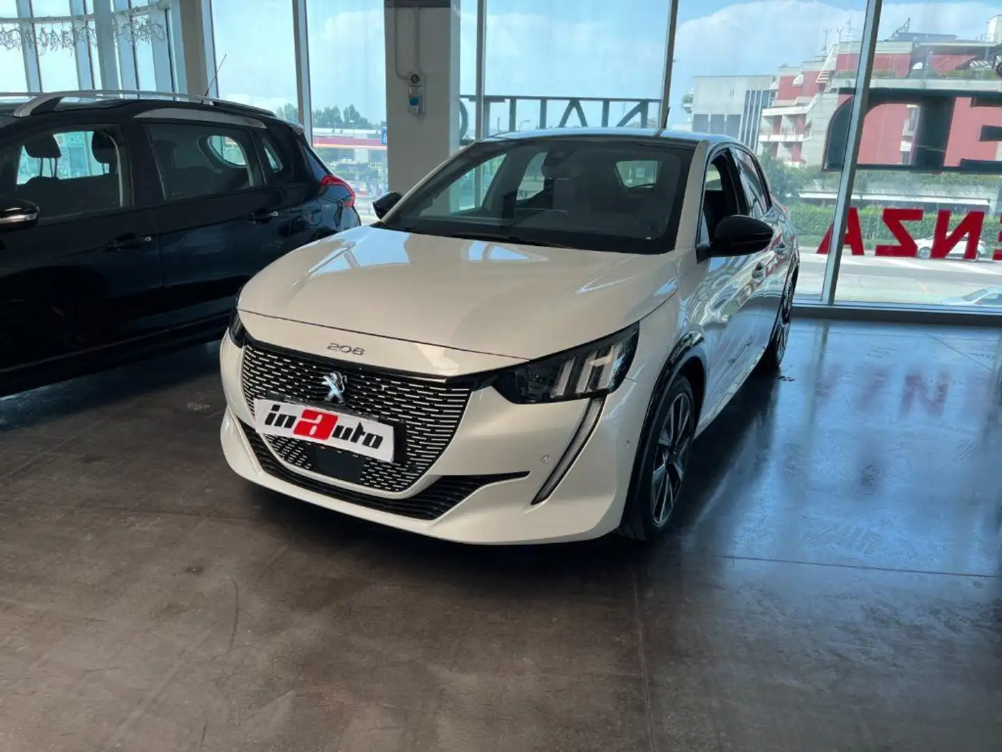 Peugeot 208 motore elettrico 136 CV  GT Pack Grigio - 1