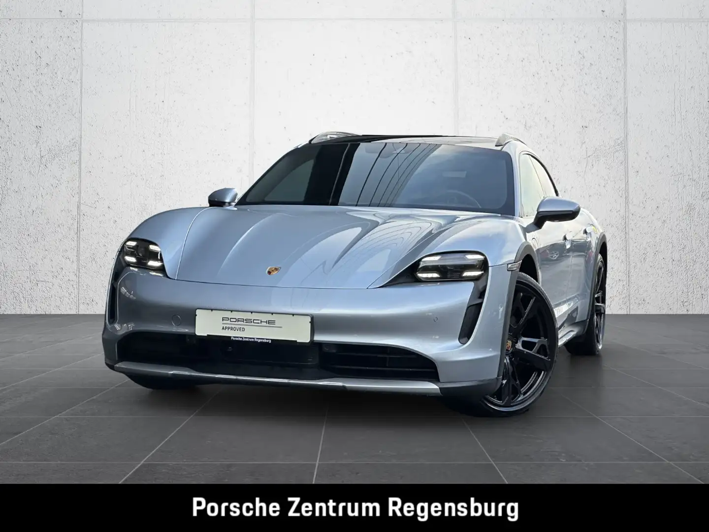 Porsche Taycan 4S Cross Turismo PANO Surround View BOSE Stříbrná - 2