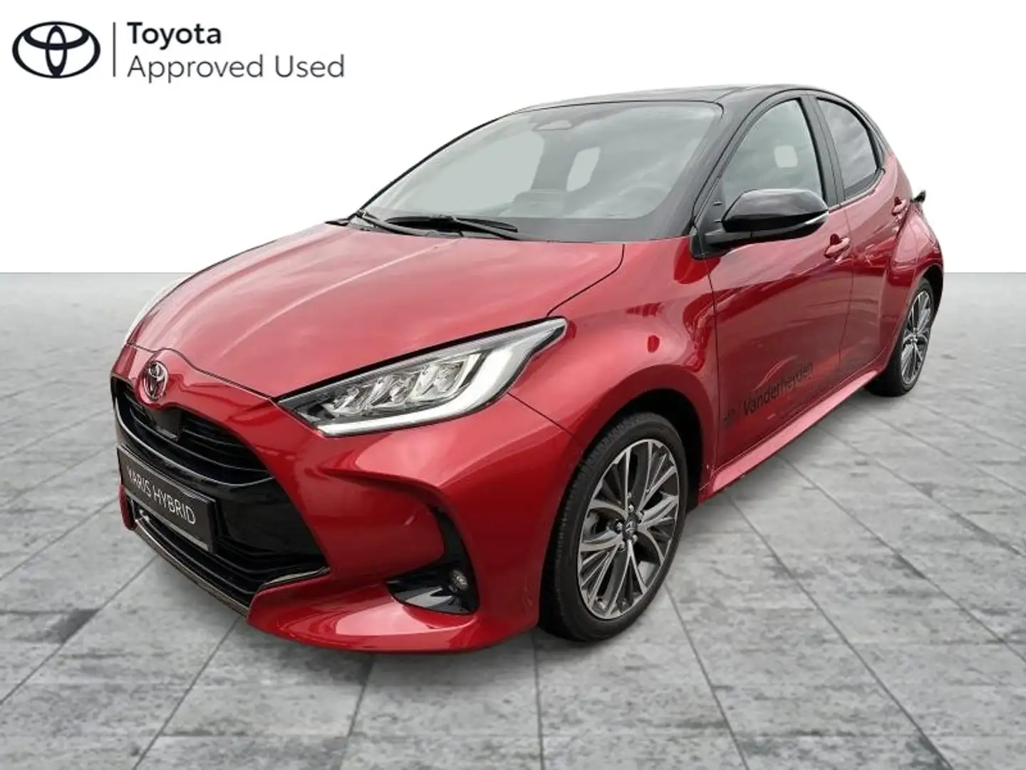 Toyota Yaris 1.5 HYBRID STYLE Rood - 1