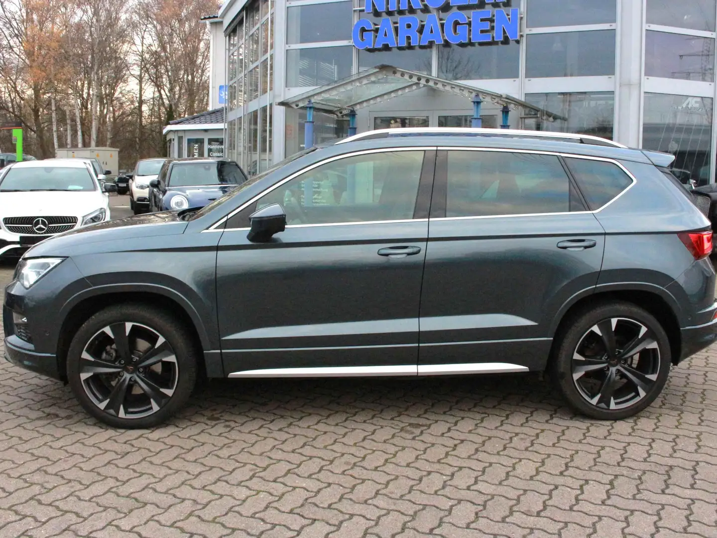 SEAT Ateca FR 4Drive PGSD , AHK , Grijs - 2