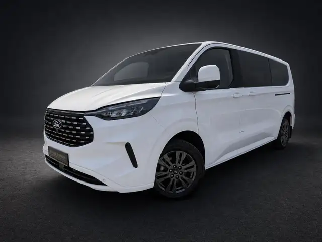 Ford Tourneo Custom main image