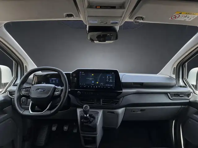 Ford Tourneo Custom view 12