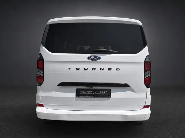 Ford Tourneo Custom view 7