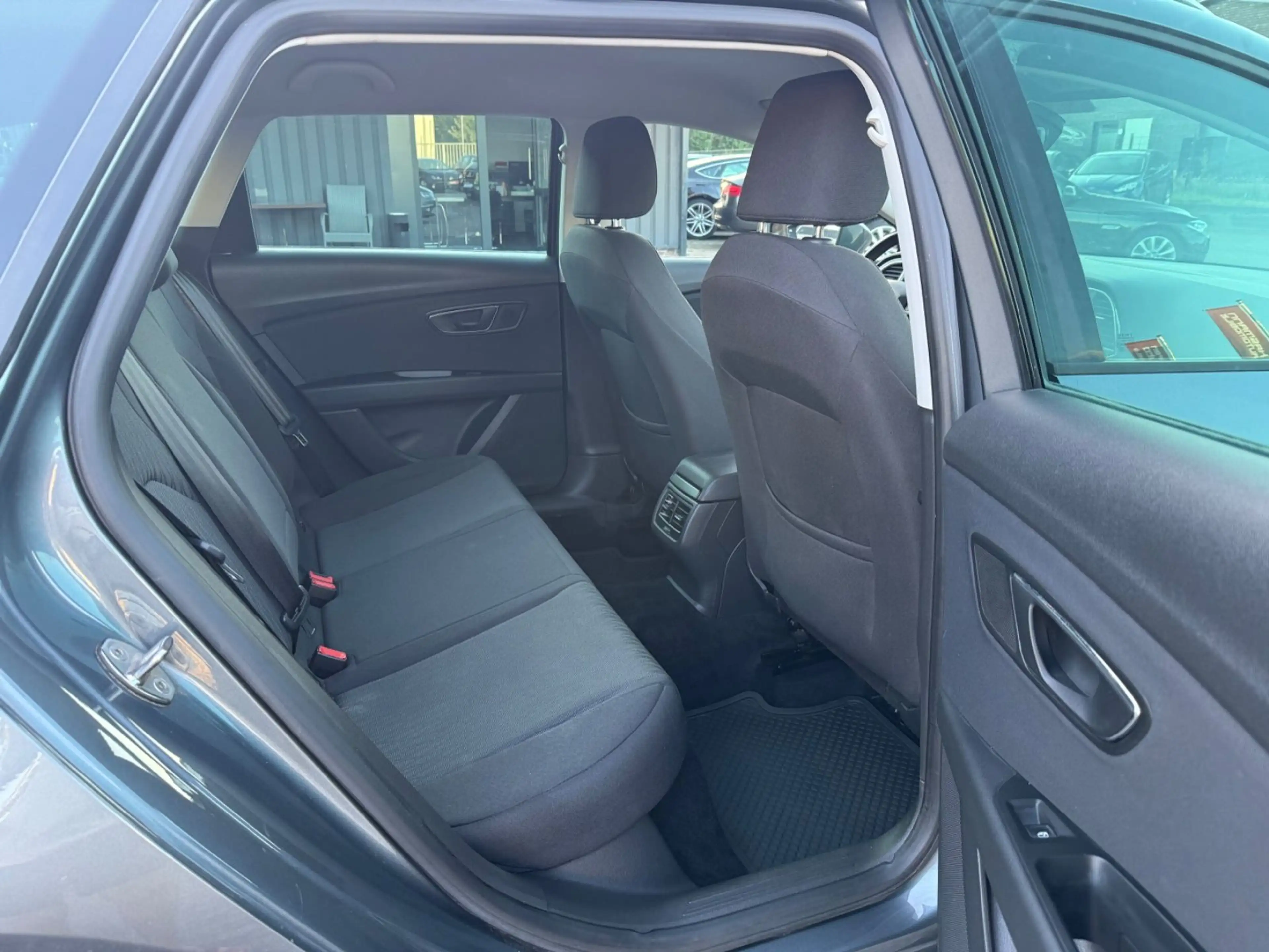 SEAT Leon ST Style*2.HAND*SCHECKHEFT*NAVI*6-GANG — photo 12