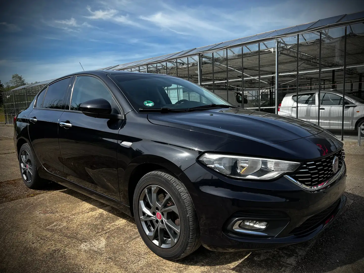 Fiat Tipo 1.4i Easy Zwart - 2