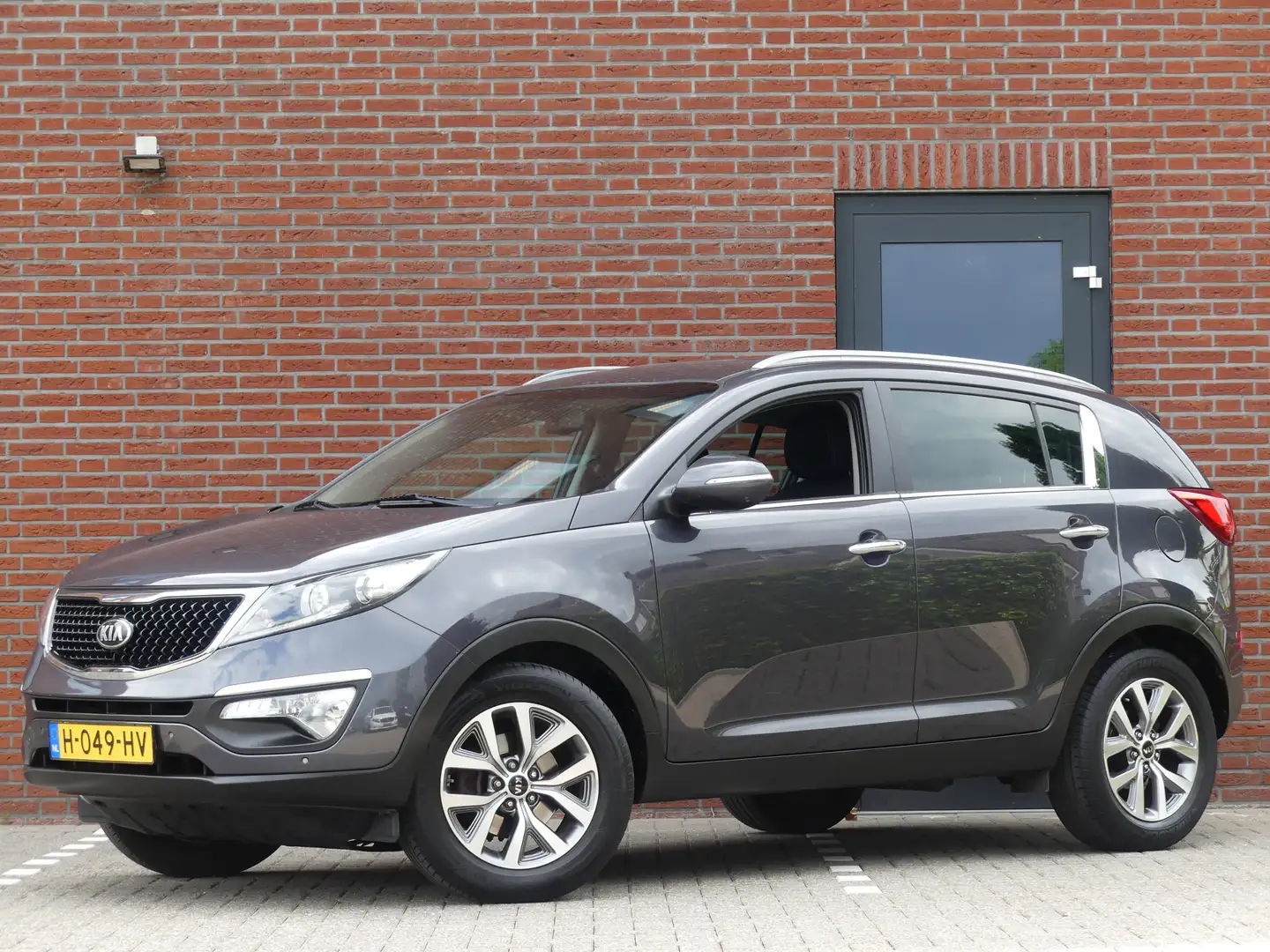 Kia Sportage 1.6 GDI Camera/Airco/Trekhaak/PDC Gris - 1