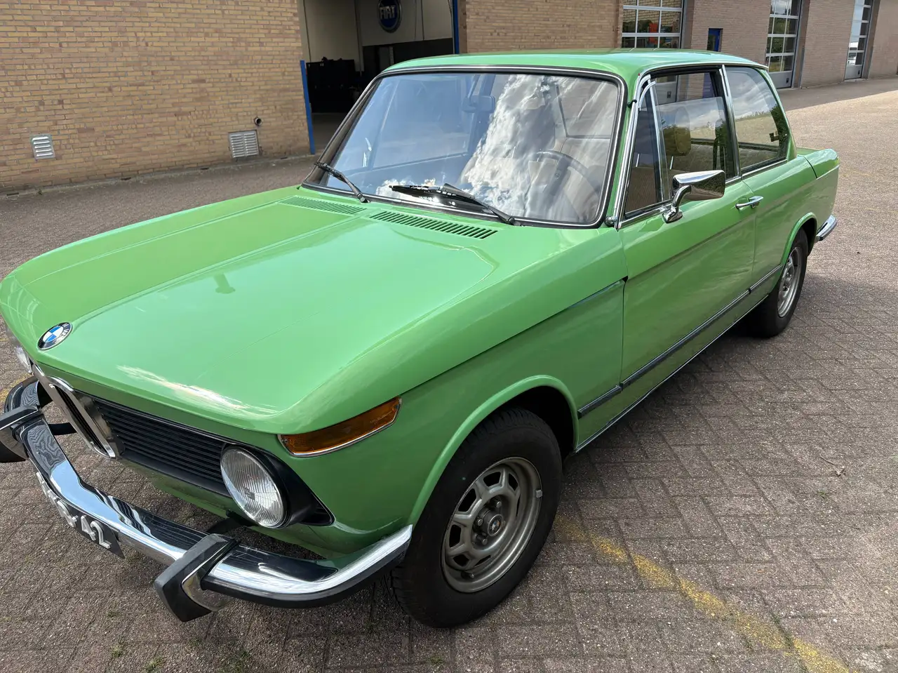 BMW 2002 1502, foto 2