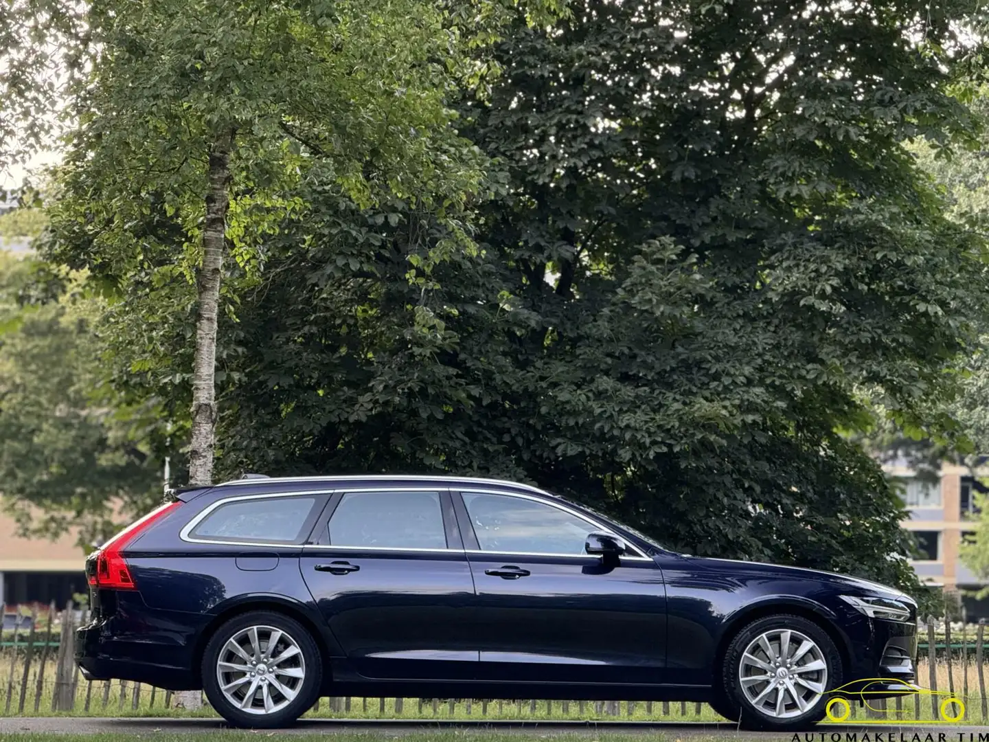Volvo V90 2.0 T5 Momentum / Orig. NL / NAP Blauw - 2