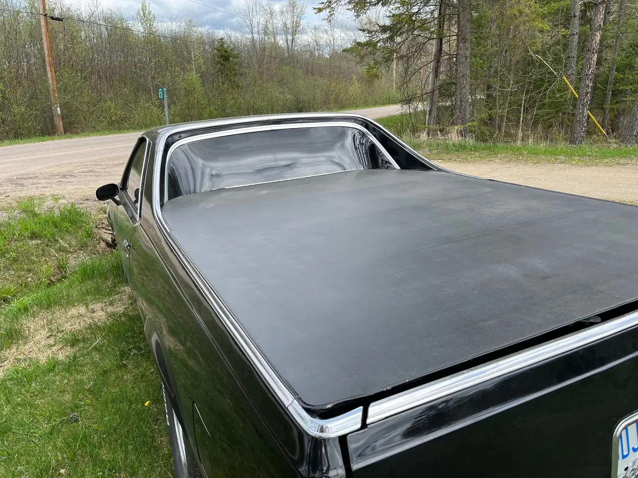 Chevrolet El Camino photo Chevrolet El Camino