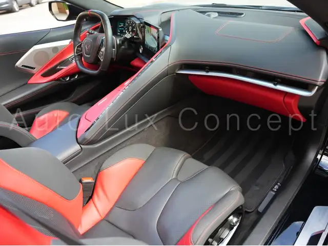 Chevrolet Corvette view 6