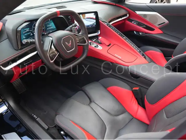 Chevrolet Corvette view 5