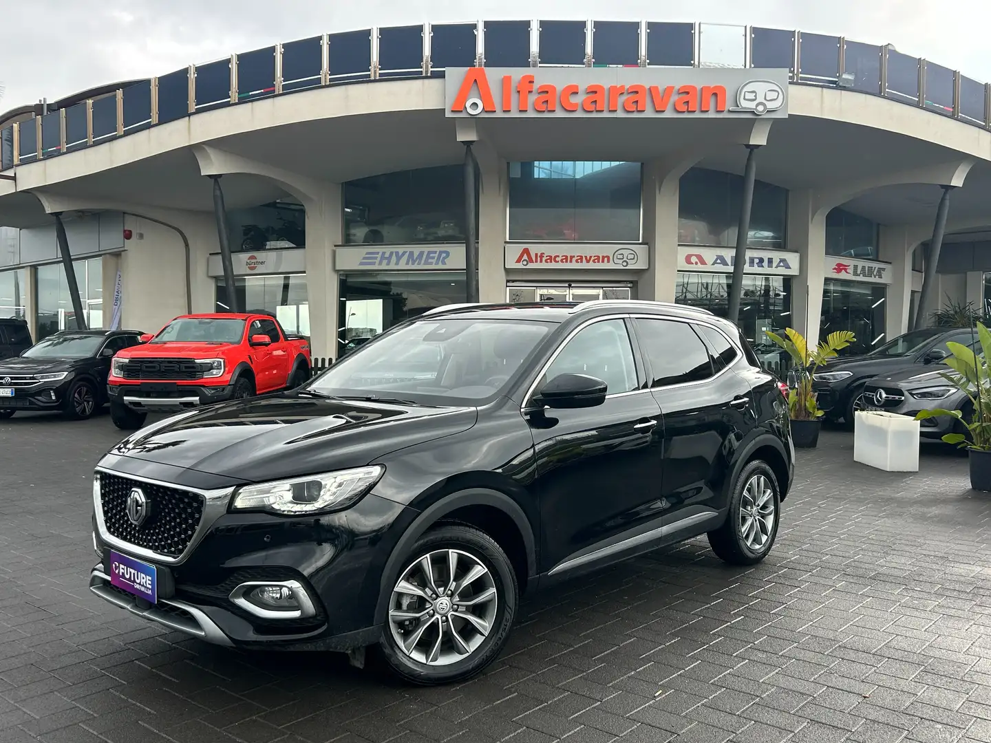 MG HS HS 1.5 t Comfort Schwarz - 1