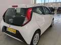 Toyota Aygo 1.0 VVT-i 72pk x-play limited | 5-deurs | Apple Ca Blanc - thumbnail 5
