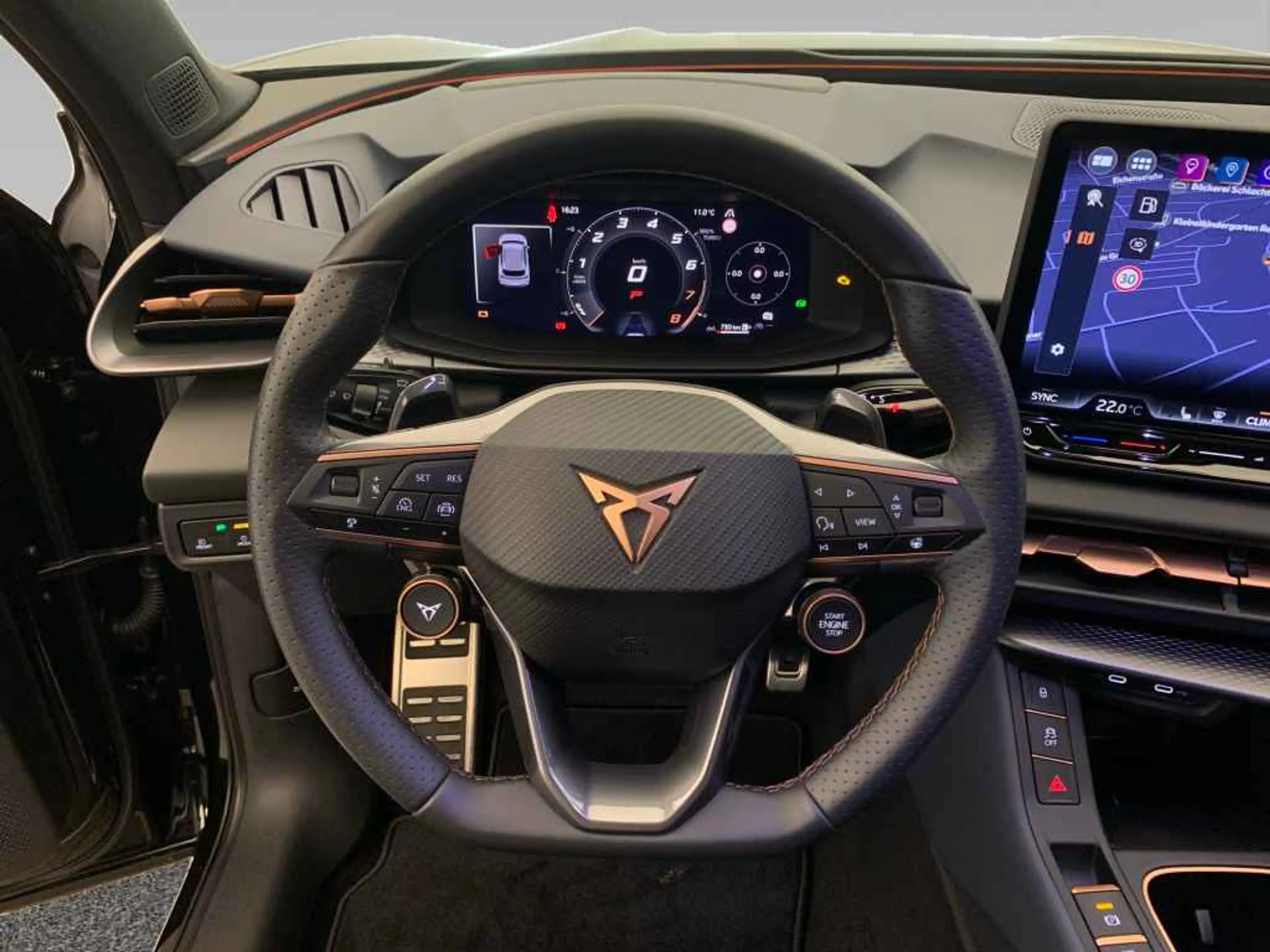 CUPRA Terramar VZ TSI DSG 4D *AHK*PANO*HUD*360*NAV*ACC — photo 12