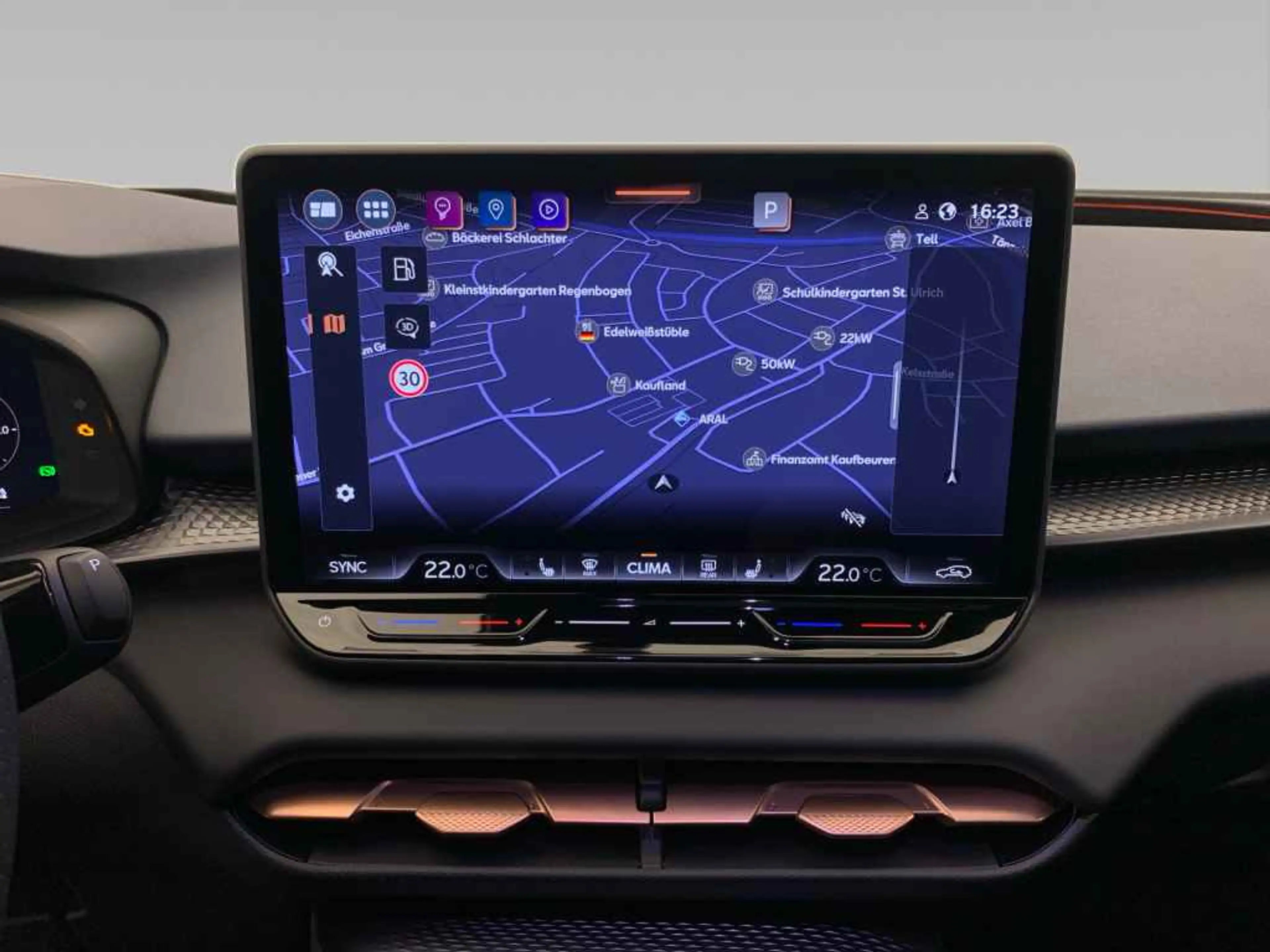 CUPRA Terramar VZ TSI DSG 4D *AHK*PANO*HUD*360*NAV*ACC — photo 14