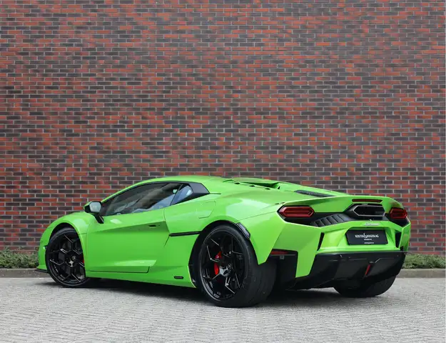 Lamborghini Temerario view 2