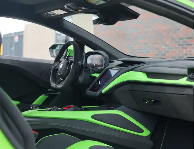 Lamborghini Temerario view 3